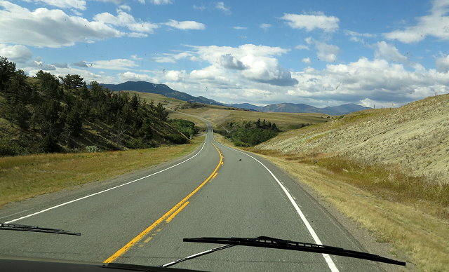 Approaching the MIddle Fork of the Dearborn River Crossing