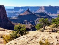Hiking to Rim Overlook: Dead Horse Point State Park – October 2018